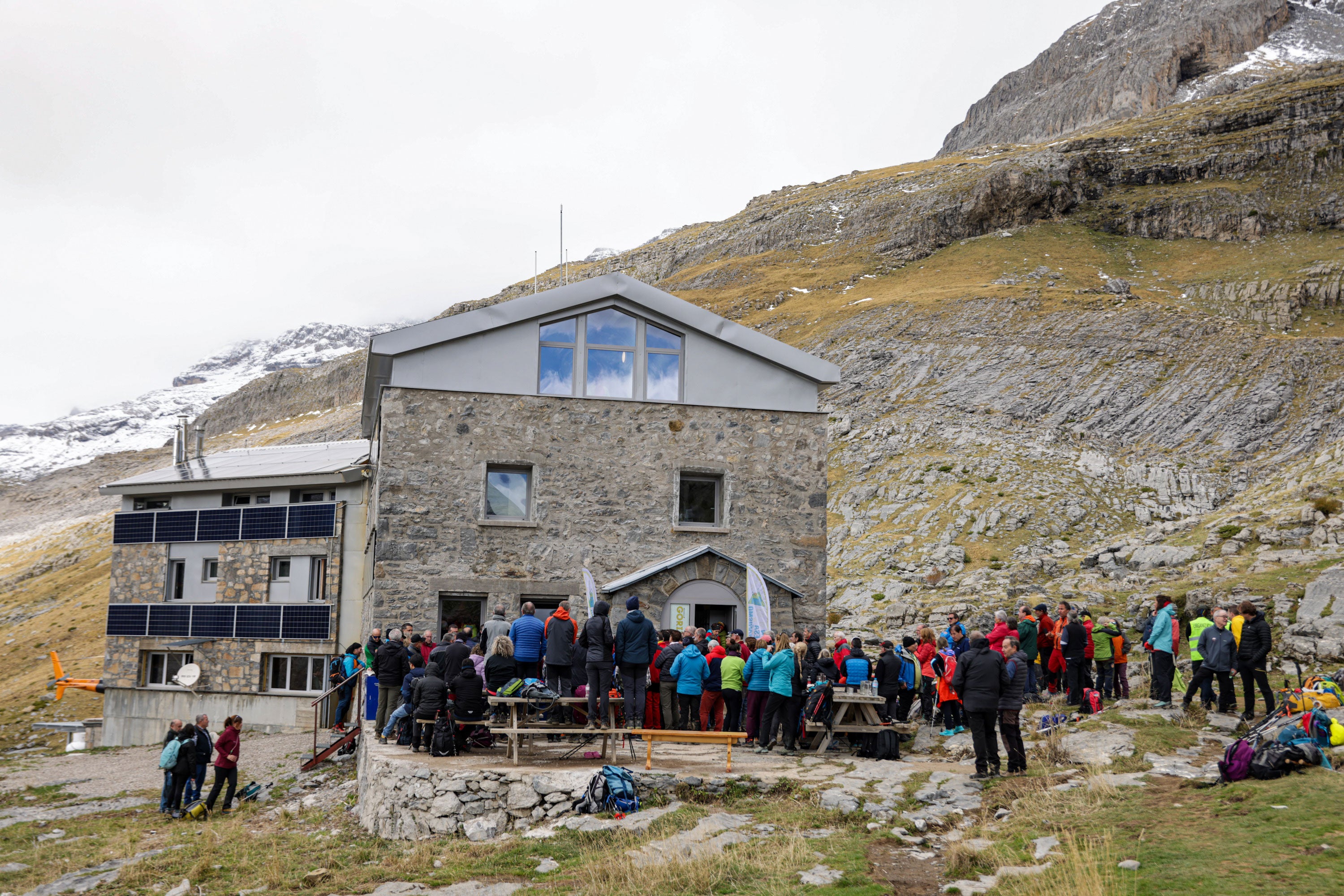 El Refugio de Góriz, totalmente rehabilitado 18 años después El Refugio de Góriz, totalmente rehabilitado 18 años después