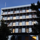 Un bloc de pisos al districte barceloní de Nou Barris Un bloc de pisos al districte barceloní de Nou Barris