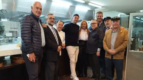 Encuentro en la Cofradía de la Buena Mesa de la Mar Encuentro en la Cofradía de la Buena Mesa de la Mar