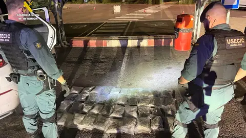 Detienen en Burriana a una persona que transportaba más de 8 kilos de marihuana Detienen en Burriana a una persona que transportaba más de 8 kilos de marihuana