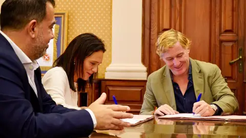 El Ayuntamiento de Badajoz y la Agencia Extremeña de la Energía colaborarán en la promoción de comunidades energéticas El Ayuntamiento de Badajoz y la Agencia Extremeña de la Energía colaborarán en la promoción de comunidades energéticas