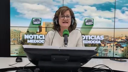 Elena Gijón: "El Gobierno intenta cambiar el foco hablando de otras cosas, pero es difícil ponerle puertas al campo" Elena Gijón: "El Gobierno intenta cambiar el foco hablando de otras cosas, pero es difícil ponerle puertas al campo"