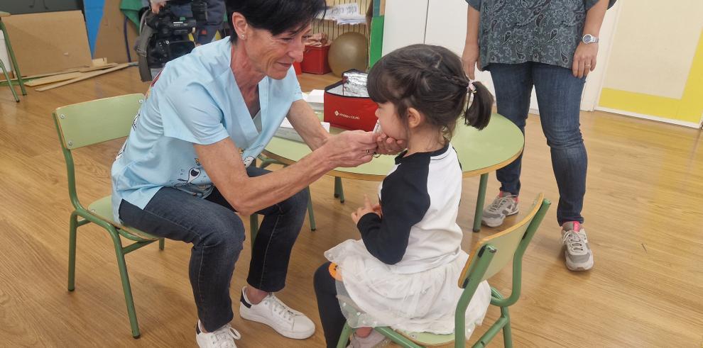 Continúa la campaña de vacunación en colegios de Aragón Continúa la campaña de vacunación en colegios de Aragón