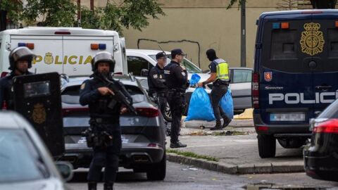 Imagen de la Polic&iacute;a Nacional en las Tres Mil Viviendas el pasado mi&eacute;rcoles