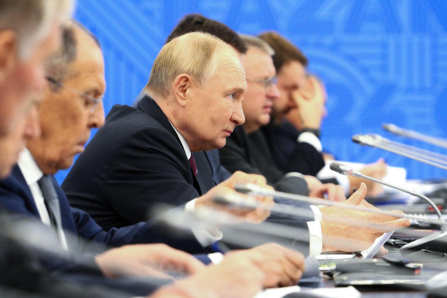 La presencia de 3.000 soldados norcoreanos en Rusia para su entrenamiento activa las alarmas: "Es un tema muy serio" La presencia de 3.000 soldados norcoreanos en Rusia para su entrenamiento activa las alarmas: "Es un tema muy serio"