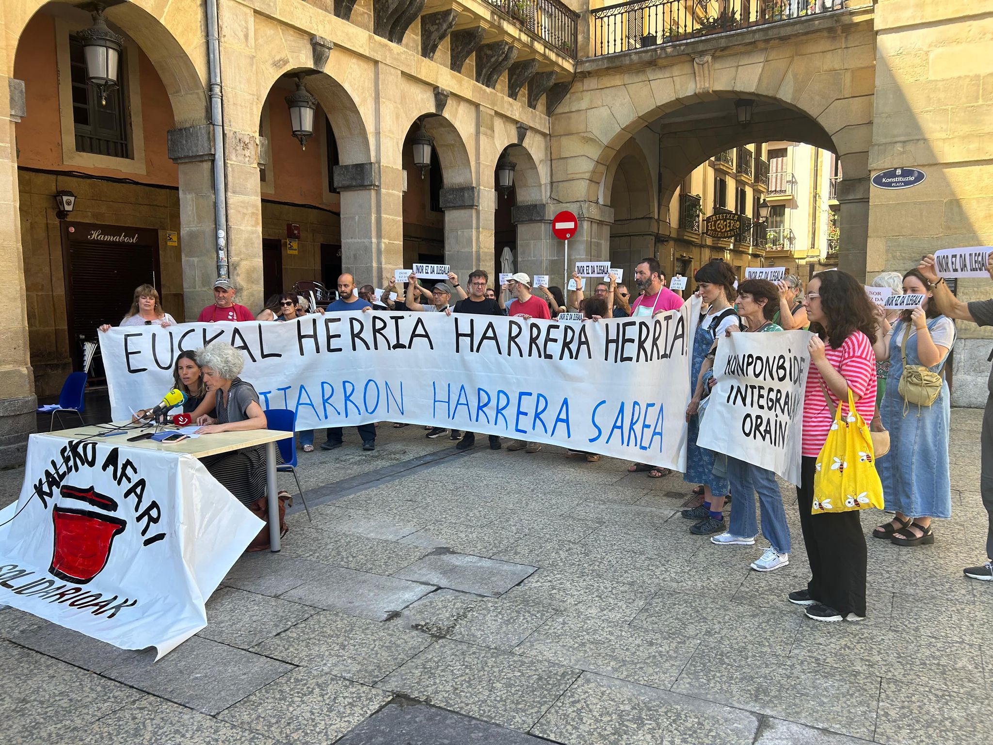 San Sebastián suspende las cenas solidarias en Egia San Sebastián suspende las cenas solidarias en Egia