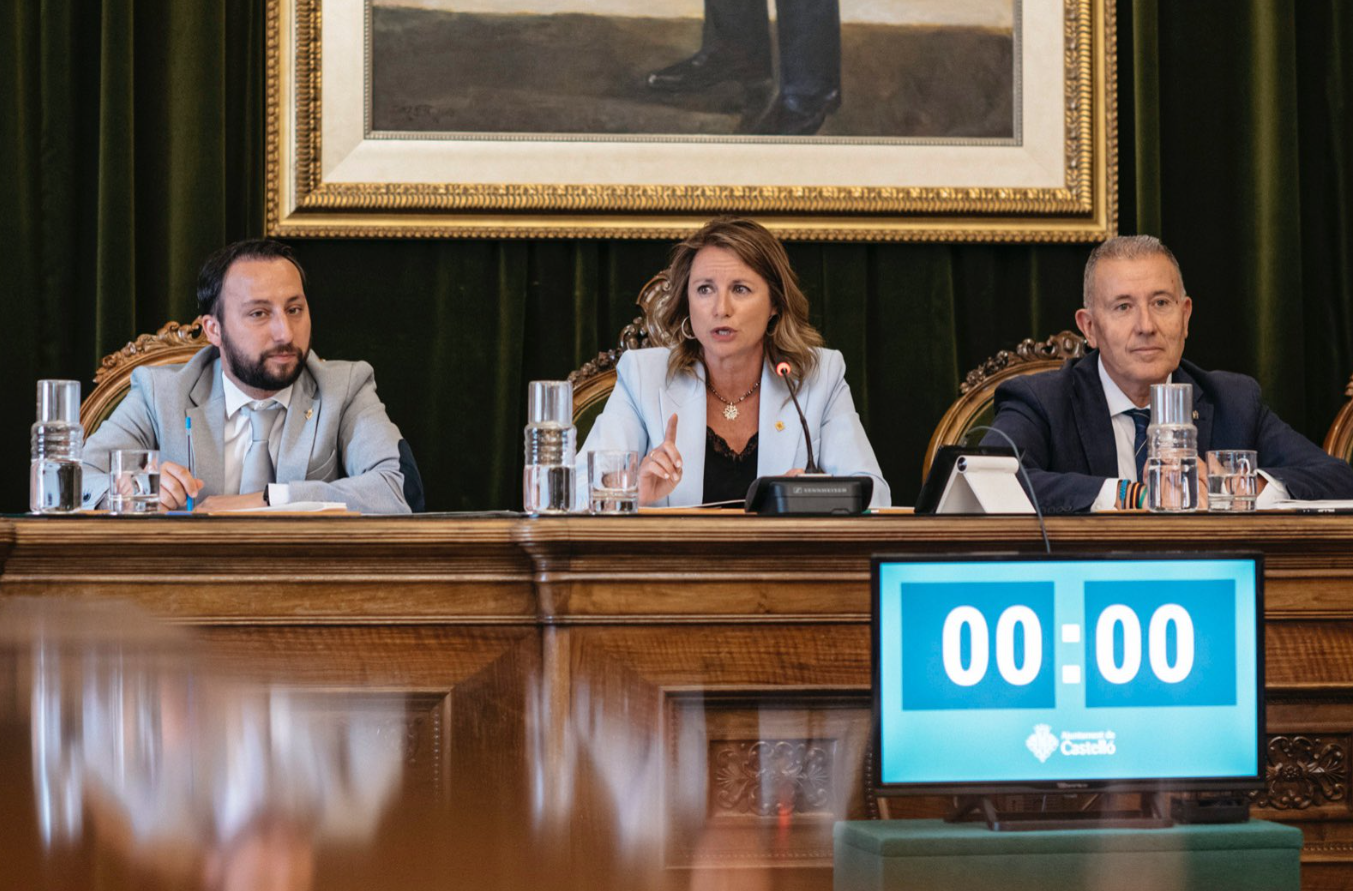 Castelló aprueba las ordenanzas fiscales para 2025 con medidas para compensar la subida del recibo de basura Castelló aprueba las ordenanzas fiscales para 2025 con medidas para compensar la subida del recibo de basura