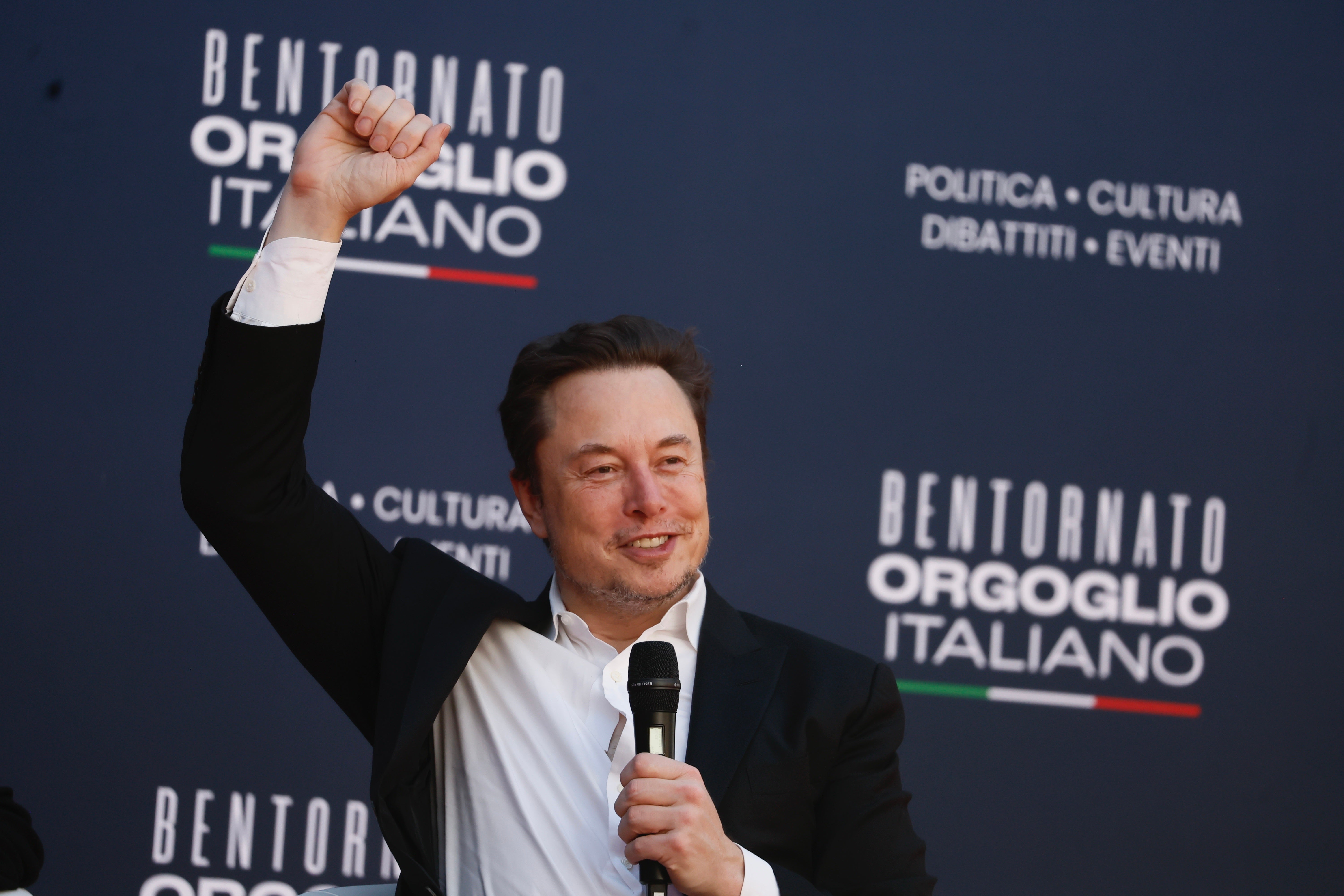 Elon Musk predijo la situación de los medios de comunicación: "Será el fin de todos" Elon Musk predijo la situación de los medios de comunicación: "Será el fin de todos"