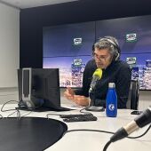 Tertúlia a la Brúixola