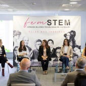 «FemSTEM: Dones Tecnòlogues» reuneix professionals d'empreses de la província de Castelló i alumnat a Espaitec