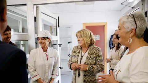 Hernández en el centro en el que ha informado acerca del plan Hernández en el centro en el que ha informado acerca del plan