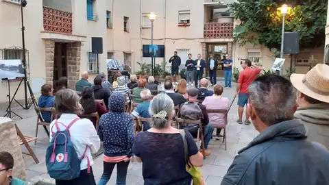 Presentació projecte mural al barri de Sant Joan Presentació projecte mural al barri de Sant Joan