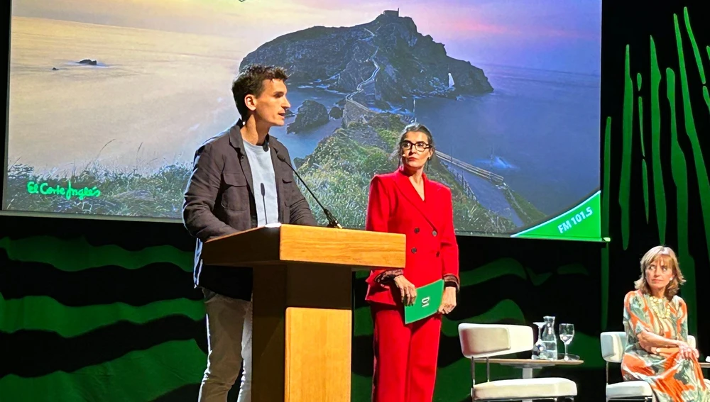 Gala de los premios Mujer Vizcaína 2024 1 Gala de los premios Mujer Vizcaína 2024 1