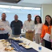 La Asociación de Empresas de Hostelería de Torrevieja y Comarca presenta el Primer Concurso y la 11 edición de 'Nos Vamos de Tapas'