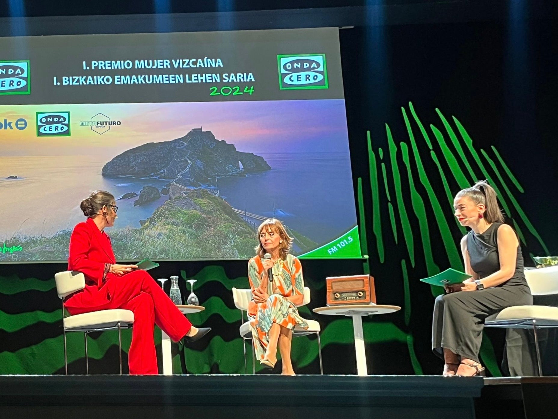 Onda Cero Bizkaia entrega su Premio Mujer Vizcaína 2024 Onda Cero Bizkaia entrega su Premio Mujer Vizcaína 2024