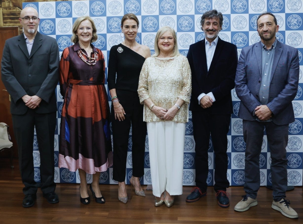 El Ateneo Mercantil de Valencia celebra la VI Gala de la Noche Valenciana de las Letras El Ateneo Mercantil de Valencia celebra la VI Gala de la Noche Valenciana de las Letras