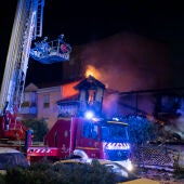 Tres muertos y varios heridos en el derrumbe del edificio de Santander tras la explosión de gas