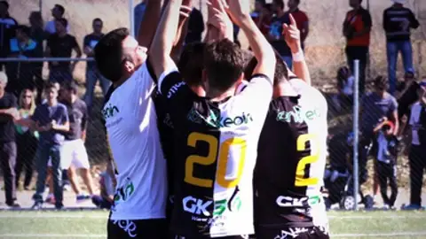 Festejo del primer tanto Festejo del primer tanto