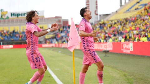 Celebraci&oacute;n de un gol de &Aacute;lex Mu&ntilde;oz