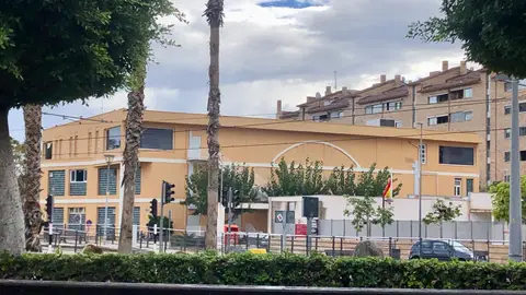 Las ayudas pueden solicitarse en Servicios Sociales, en el Llar del Pensionista de Villajoyosa Las ayudas pueden solicitarse en Servicios Sociales, en el Llar del Pensionista de Villajoyosa