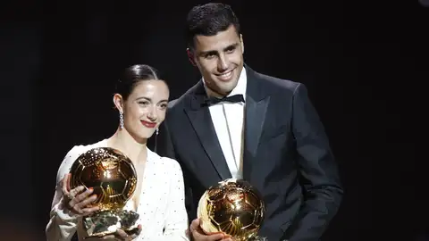 Rodri y Aitana, balones de oro en una noche histórica para el fútbol español Rodri y Aitana, balones de oro en una noche histórica para el fútbol español
