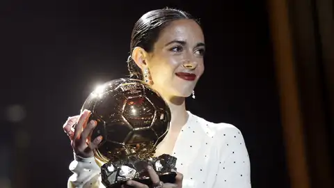 Aitana Bonmatí conquista su segundo Balón de Oro Aitana Bonmatí conquista su segundo Balón de Oro