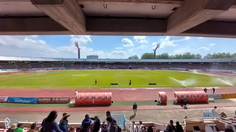 El Concello de Santiago iniciará la primera fase de la reforma integral del Estadio Vero Boquete de San Lázaro El Concello de Santiago iniciará la primera fase de la reforma integral del Estadio Vero Boquete de San Lázaro
