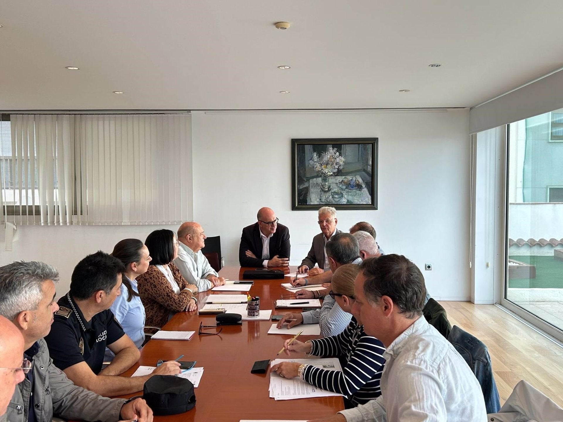 Alicante despliega su operativo de todos los años para facilitar las visitas al cementerio Alicante despliega su operativo de todos los años para facilitar las visitas al cementerio