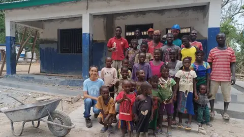 Santo Tomé colabora en una escuela infantil en Sierra Leona Santo Tomé colabora en una escuela infantil en Sierra Leona
