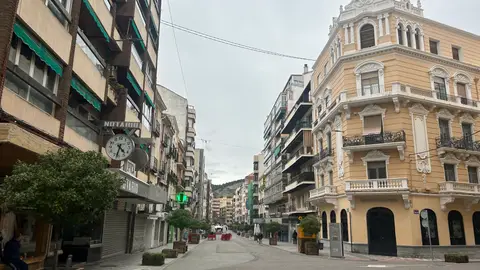 Calle Carretería de la ciudad de Cuenca Calle Carretería de la ciudad de Cuenca