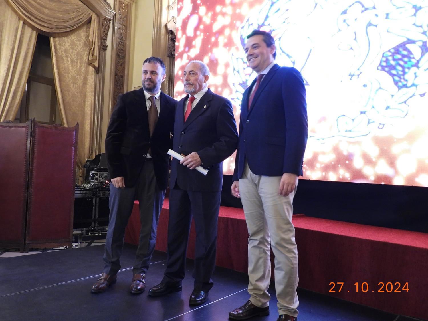 El reconocimiento a Antonio Sánchez El reconocimiento a Antonio Sánchez