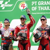 Bagnaia gana en Tailandia y se acerca a Jorge Martín Bagnaia gana en Tailandia y se acerca a Jorge Martín