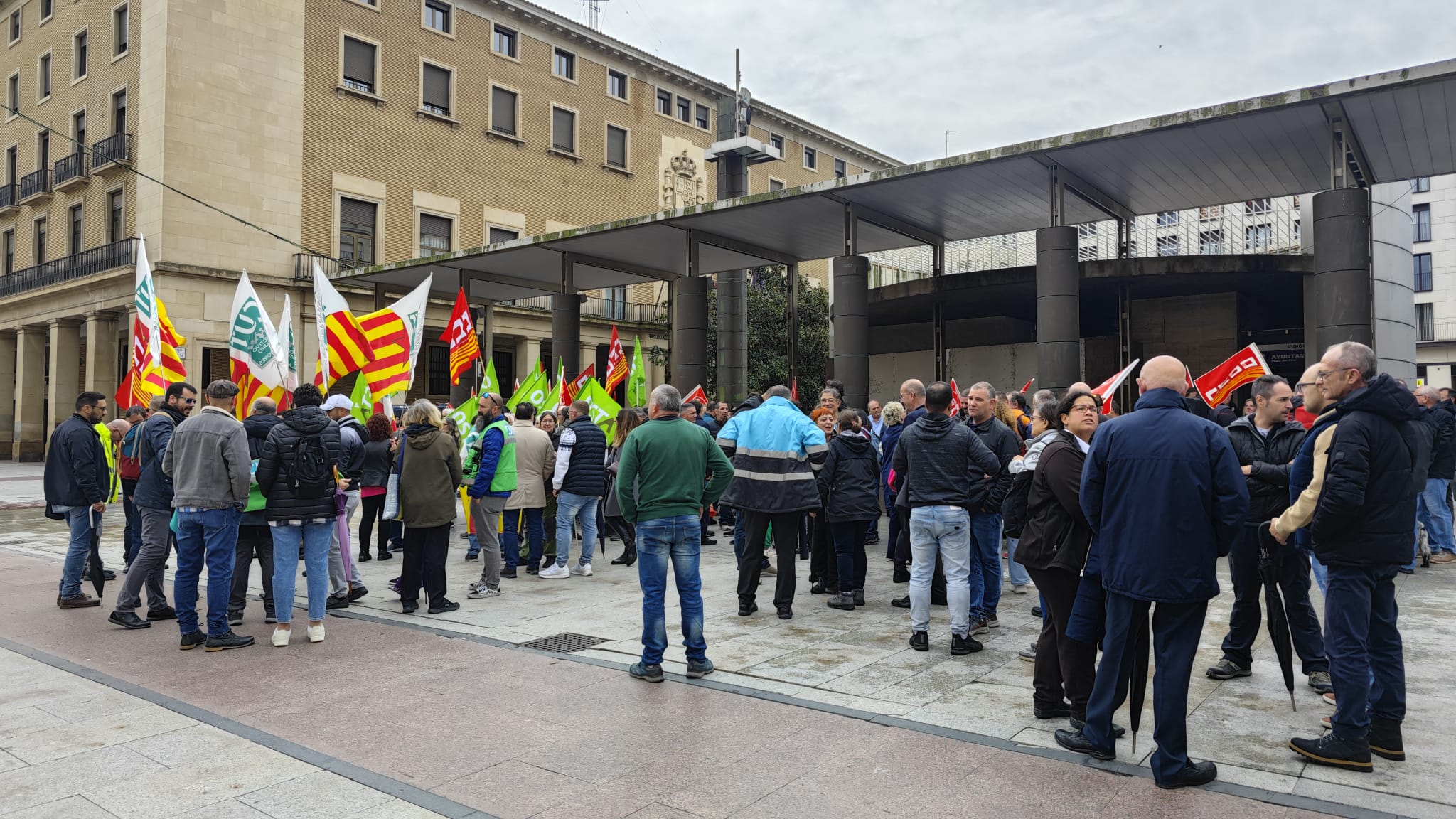 Los conductores de autobús reanudan la huelga este jueves Los conductores de autobús reanudan la huelga este jueves