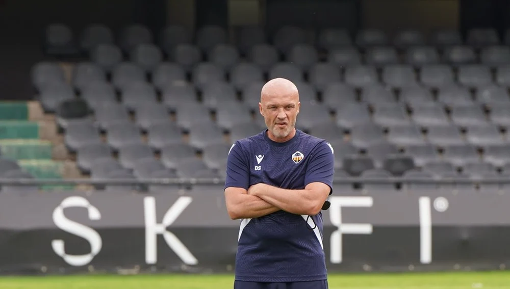 Dick Schreuder durante un entrenamiento Dick Schreuder durante un entrenamiento