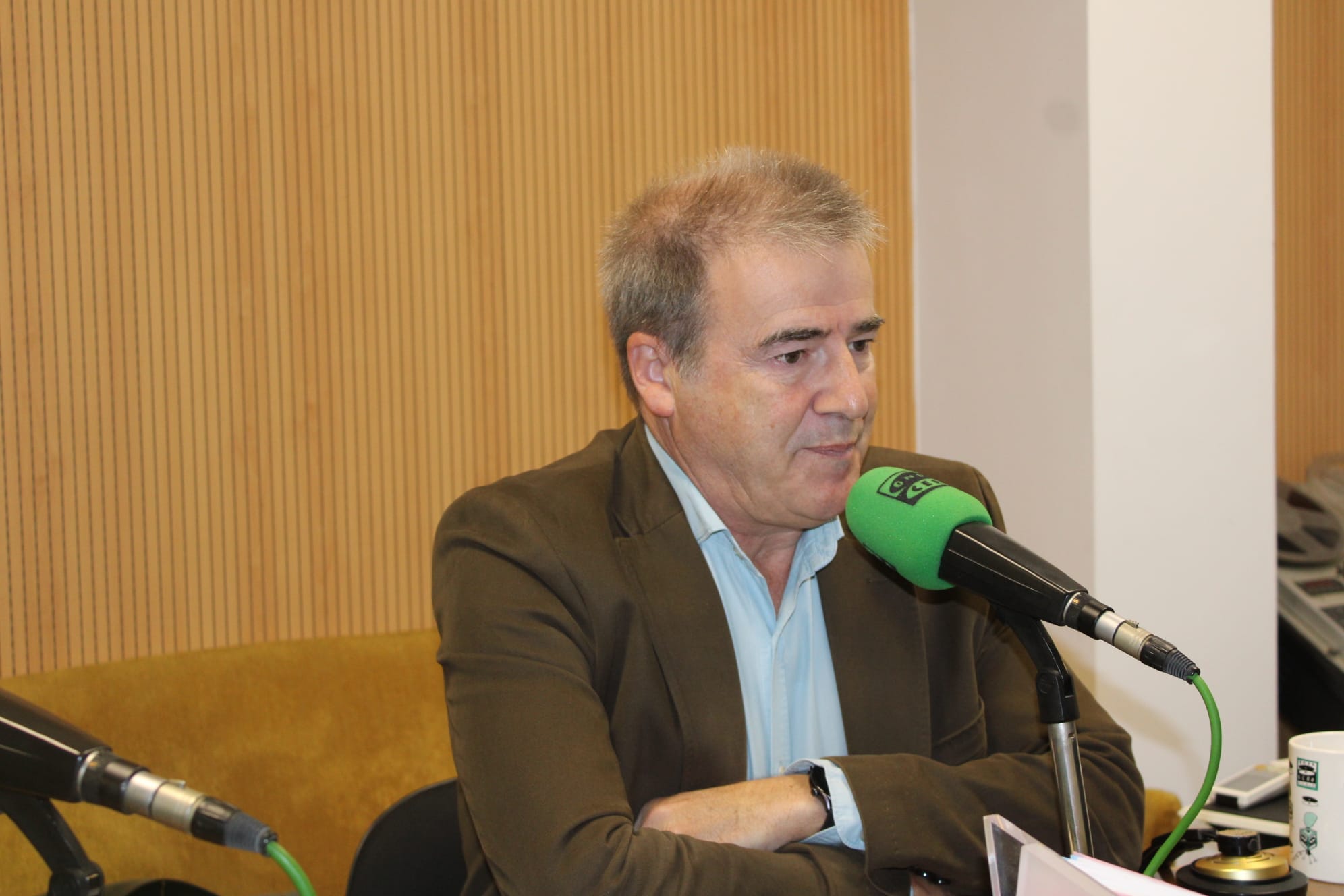 Manuel Pardo: "O concello de Ourense ainda non solicitou permiso para a instalación de xaulas para os xabaríns" Manuel Pardo: "O concello de Ourense ainda non solicitou permiso para a instalación de xaulas para os xabaríns"