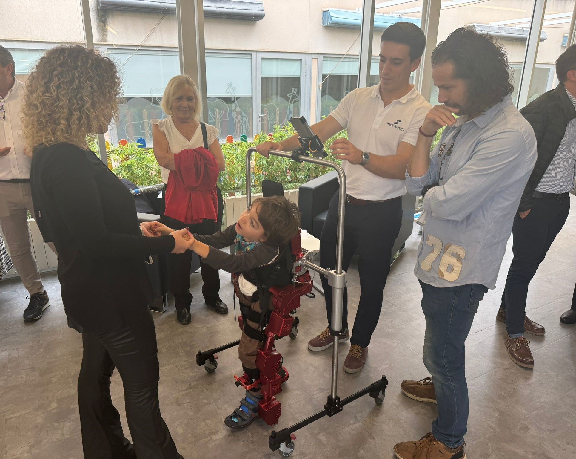 AVAPACE apuesta por incorporar un exoesqueleto pediátrico a sus terapias para mejorar la atención a los menores AVAPACE apuesta por incorporar un exoesqueleto pediátrico a sus terapias para mejorar la atención a los menores