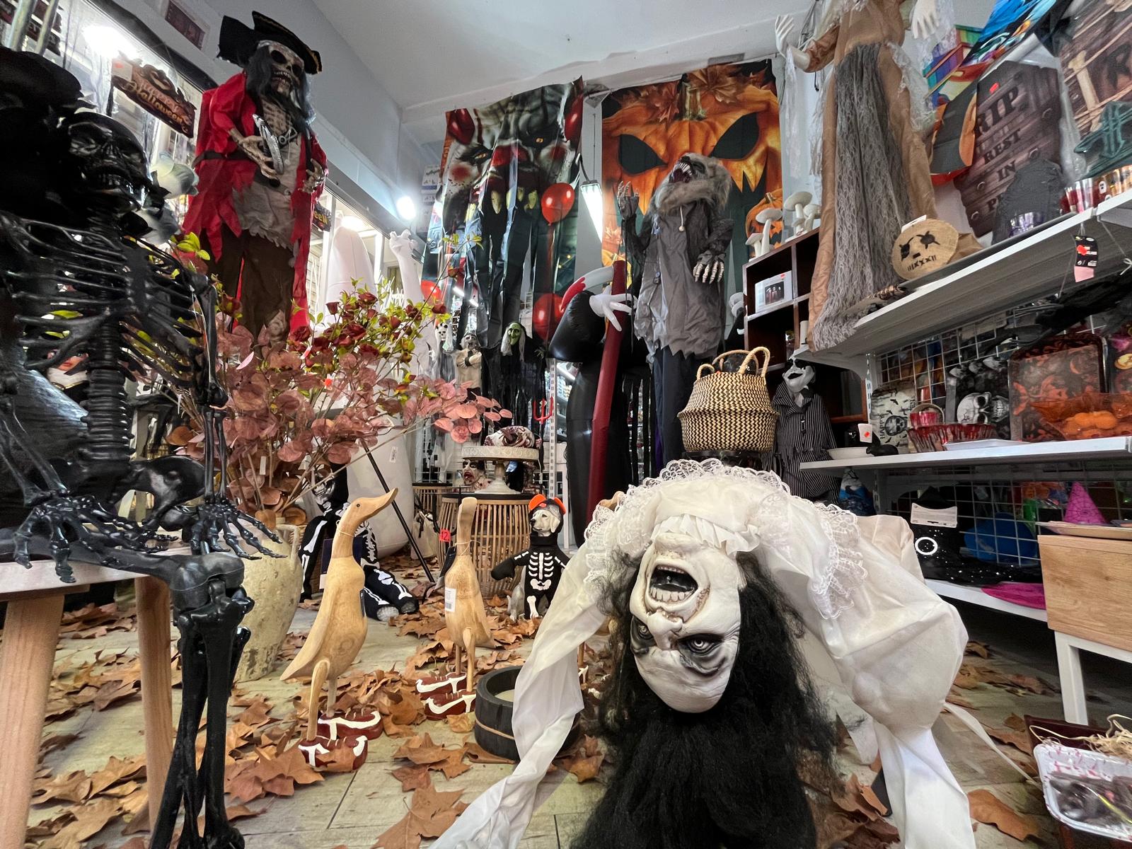 Nos preparamos para disfrazarnos en Halloween Nos preparamos para disfrazarnos en Halloween