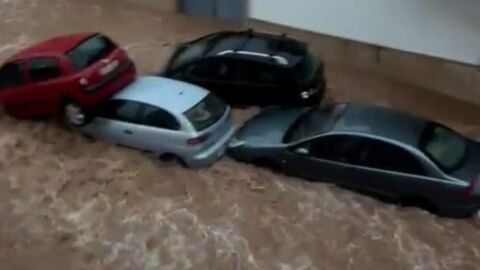 CALLE DE LLOMABI INUNDADA