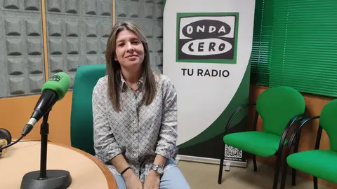 Trabajadora social de la Unidad de Neuro-rehabilitación del Hospital Quirónsalud Miguel Domínguez, Nataly Iglesias. Salud en Más de Uno Pontevedra