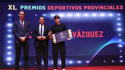 Hugo Arillo recibe el premio como Mejor Deportista Masculino de 2023. Hugo Arillo recibe el premio como Mejor Deportista Masculino de 2023.