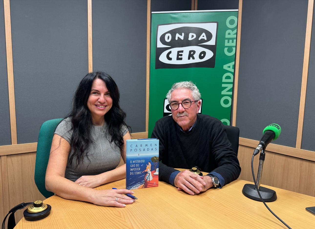 Carmen Posadas presenta en Más de uno Alicante su nuevo libro 'El misterioso caso del impostor del Titanic' Carmen Posadas presenta en Más de uno Alicante su nuevo libro 'El misterioso caso del impostor del Titanic'