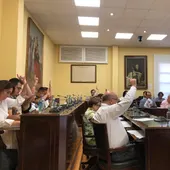 El PSOE de Villajoyosa presenta una moción pidiendo reducir el tipo del IBI al 4,5 % y “el tasazo de la basura” El PSOE de Villajoyosa presenta una moción pidiendo reducir el tipo del IBI al 4,5 % y “el tasazo de la basura”