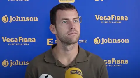 José Ramón Rodríguez, entrenador del Orihuela CF, en rueda de prensa José Ramón Rodríguez, entrenador del Orihuela CF, en rueda de prensa