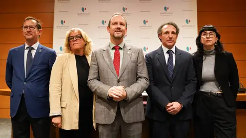 La UNIA, Quirónsalud y Concomitentes se unen en el proyecto cultural Quásares, geografía emocional de pacientes oncológicos La UNIA, Quirónsalud y Concomitentes se unen en el proyecto cultural Quásares, geografía emocional de pacientes oncológicos