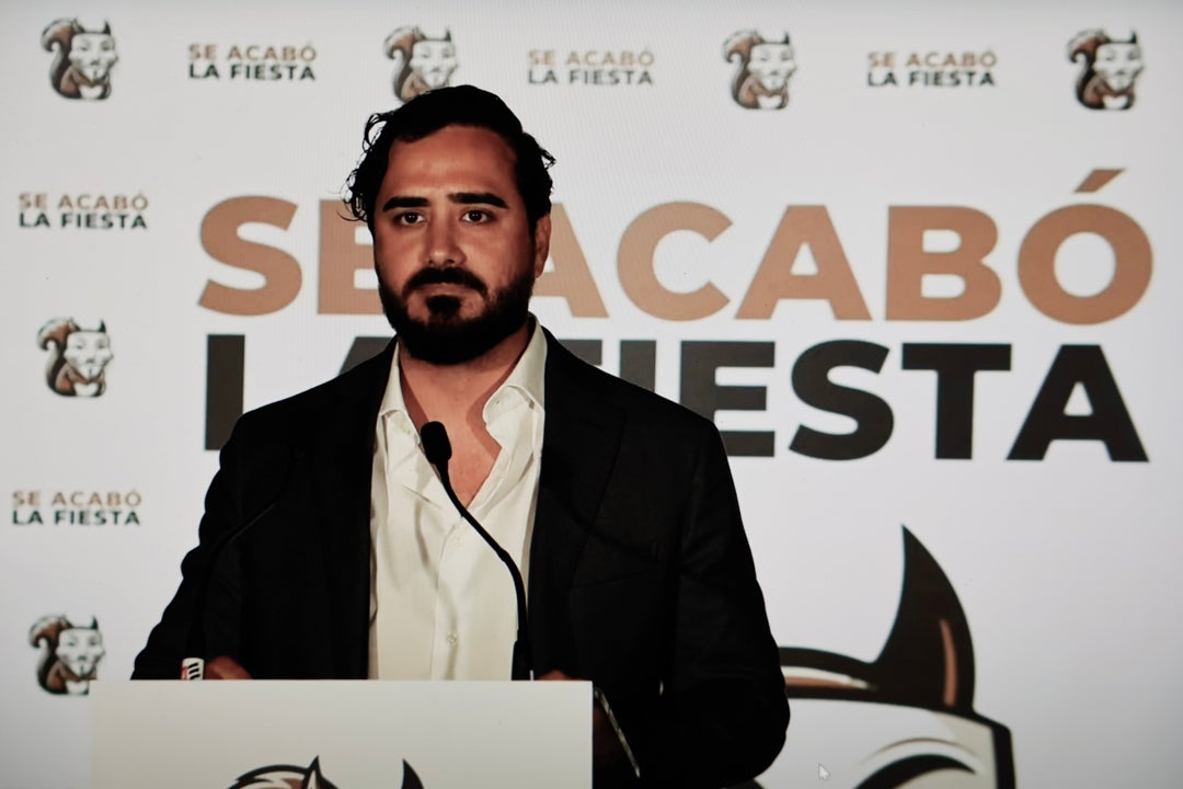 El Supremo ofrece a Alvise declarar voluntariamente por la financiación ilegal de su partido El Supremo ofrece a Alvise declarar voluntariamente por la financiación ilegal de su partido