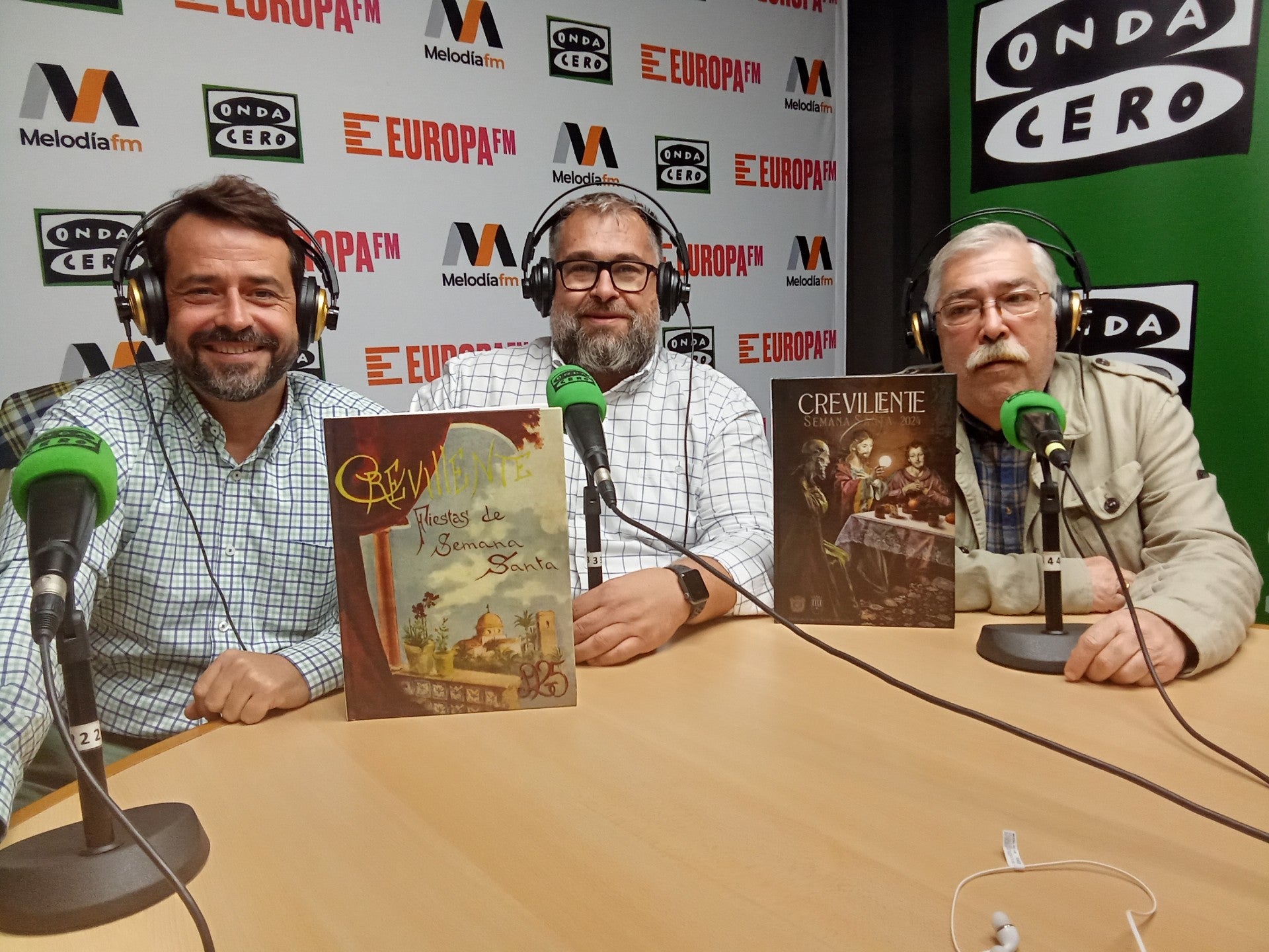 Revista 'Crevillent Semana Santa': un referente documental histórico donde escribió un Premio Nobel Revista 'Crevillent Semana Santa': un referente documental histórico donde escribió un Premio Nobel