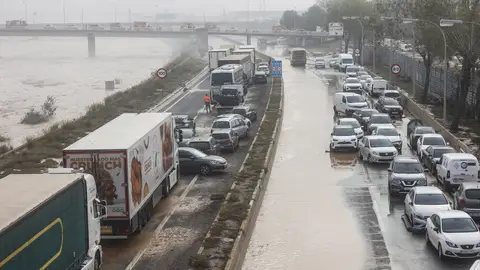 Imagen de los efectos de la DANA en las carreteras de la Comunidad Valenciana Imagen de los efectos de la DANA en las carreteras de la Comunidad Valenciana
