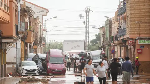 Telefónica, MasOrange, Vodafone y Digi se vuelcan para normalizar su servicio en zonas afectadas por la DANA Telefónica, MasOrange, Vodafone y Digi se vuelcan para normalizar su servicio en zonas afectadas por la DANA