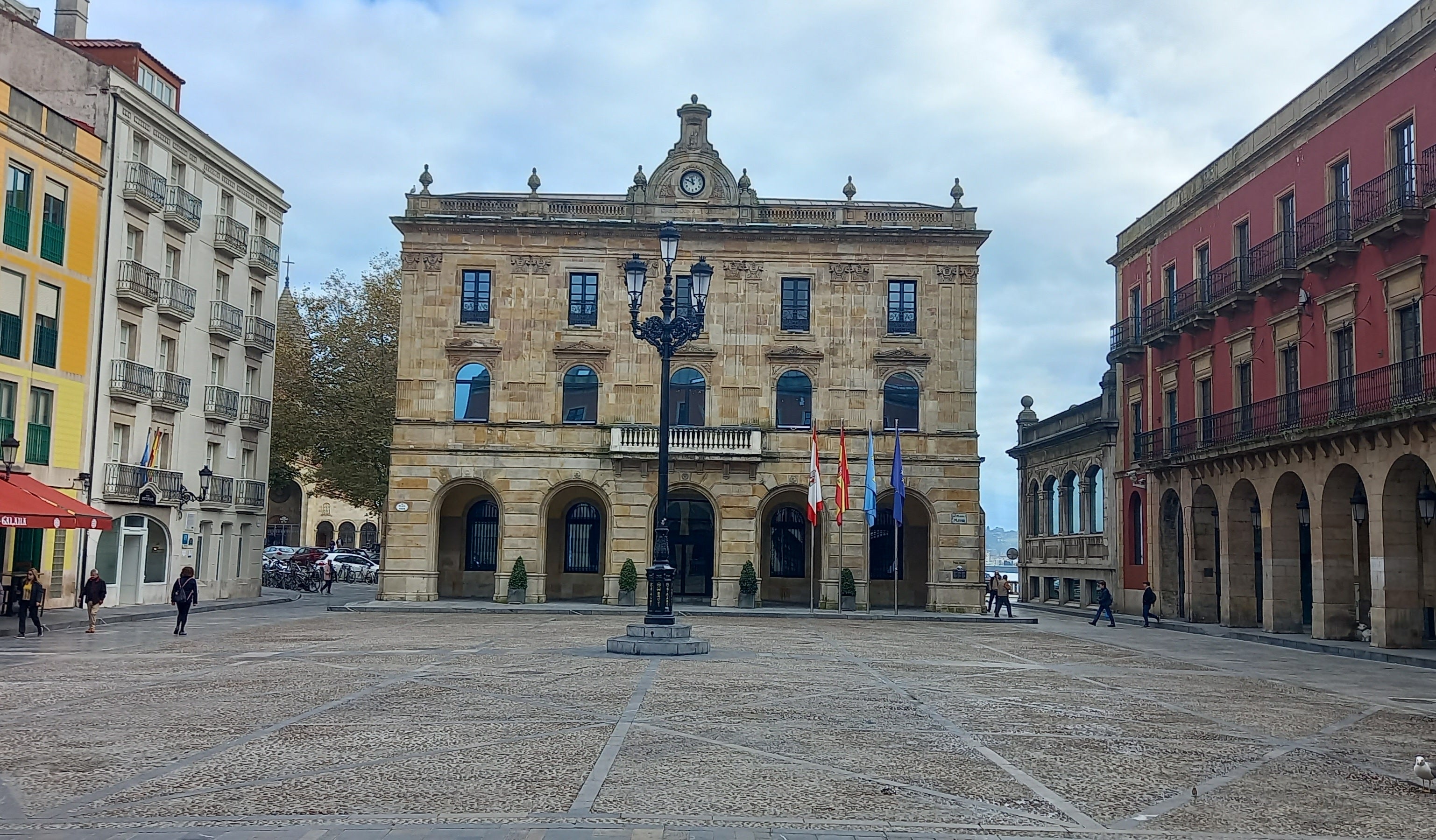 Noticias Gijón matinal 13/03/2025 Noticias Gijón matinal 13/03/2025