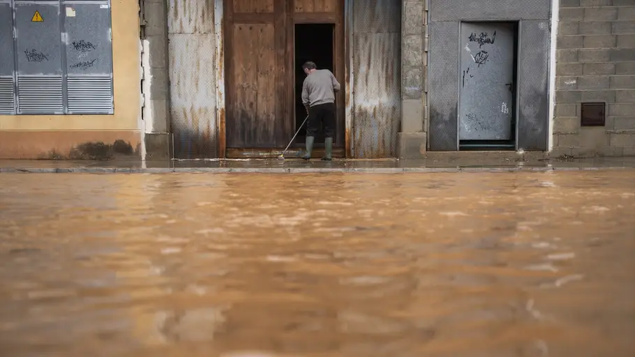 Temporal de lluvias en la comarca de la Ribera en la provincia de Valencia. Temporal de lluvias en la comarca de la Ribera en la provincia de Valencia.